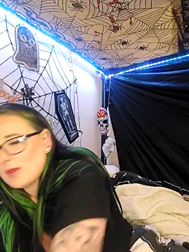 Snapshot of Bunny_Cummings chatting on November 28, 2025, 10:10 pm Bunny Cummings online show from November 28, 2025, 10:10 pm