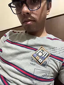 BoyzaraHatke online show from April 17, 2026, 1:58 pm