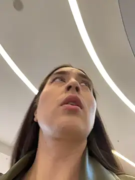 Holly Play online show from March 21, 2026, 11:58 am