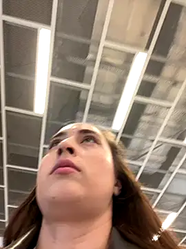 Holly Play online show from September 10, 2025, 11:09 am