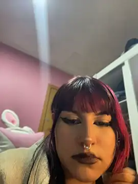 belletotosa online show from June 17, 2026, 1:16 am