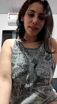 Snapshot of Rainha_Travessa chatting on December 7, 2024, 8:27 am Rainha Travessa online show from December 7, 2024, 8:27 am