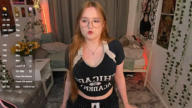 Snapshot of bonnie_wright chatting on September 20, 2025, 9:09 pm bonnie wright online show from September 20, 2025, 9:09 pm