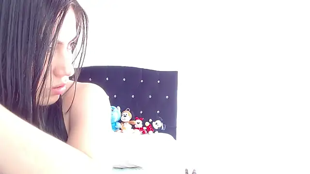 Snapshot of Bonny_Bonss chatting on June 12, 2026, 8:28 pm Bonny Bonss online show from June 12, 2026, 8:28 pm