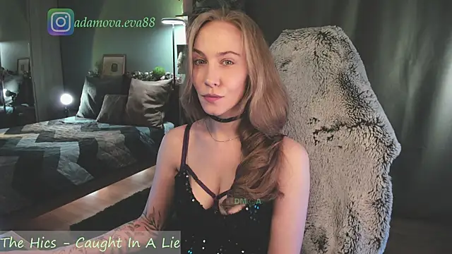 Snapshot of _Eva_Adama chatting on March 8, 2026, 5:49 pm Eva Adama online show from March 8, 2026, 5:49 pm