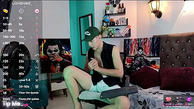 flowers18 online show from December 2, 2025, 10:22 pm