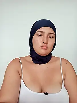 Snapshot of Celeste_camila18 chatting on November 20, 2025, 5:24 pm Celeste camila18 online show from November 20, 2025, 5:24 pm