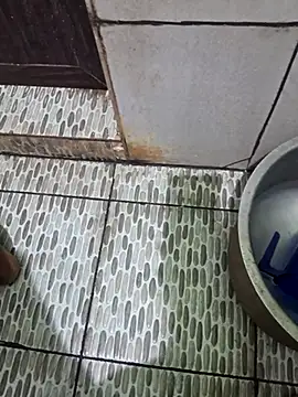 Snapshot of uthaman2271 chatting on February 26, 2025, 12:52 am uthaman2271 online show from February 26, 2025, 12:52 am