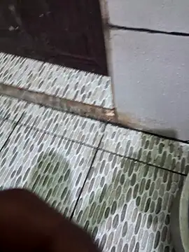 Snapshot of uthaman2271 chatting on October 18, 2025, 5:04 pm uthaman2271 online show from October 18, 2025, 5:04 pm