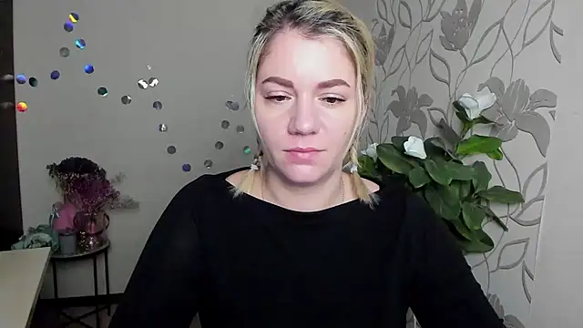 Snapshot of MariaSttone chatting on February 5, 2026, 6:48 pm MariaSttone online show from February 5, 2026, 6:48 pm