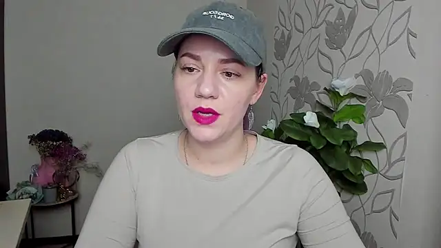 Snapshot of MariaSttone chatting on February 24, 2026, 7:26 pm MariaSttone online show from February 24, 2026, 7:26 pm