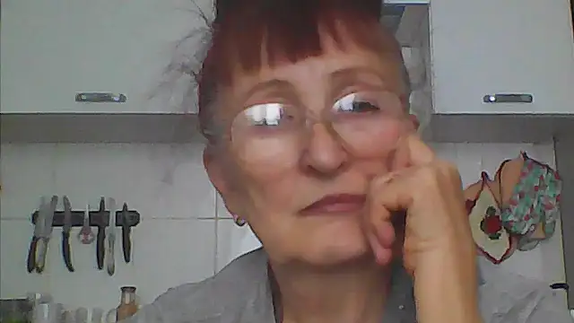 TanyaSweet634 online show from September 16, 2025, 8:26 am