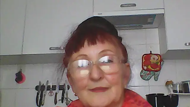 Snapshot of TanyaSweet634 chatting on July 1, 2026, 4:57 am TanyaSweet634 online show from July 1, 2026, 4:57 am