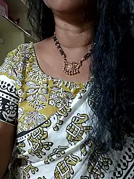 Snapshot of Bangarupapa chatting on May 5, 2026, 5:27 pm Bangarupapa online show from May 5, 2026, 5:27 pm