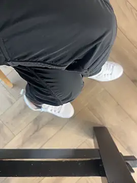 FeetVibe online show from October 24, 2025, 7:18 am