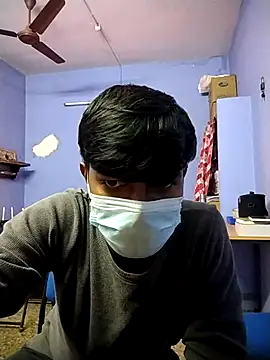 Tamilandteluguboy14 online show from November 29, 2025, 8:47 am