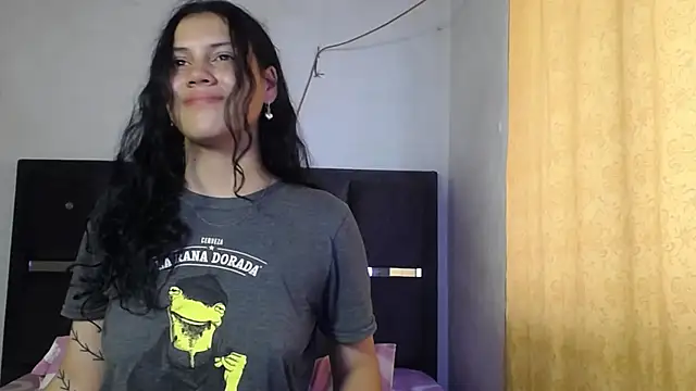 realshy-Stepsis online show from April 21, 2026, 12:56 pm