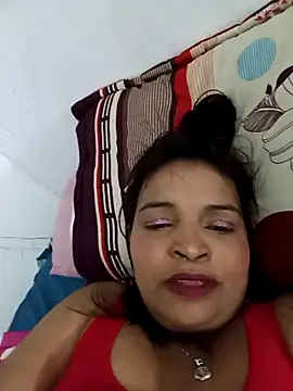 Snapshot of _violetta_- chatting on February 26, 2026, 11:38 pm violetta - online show from February 26, 2026, 11:38 pm