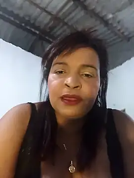 Snapshot of _violetta_- chatting on April 2, 2026, 2:41 am violetta - online show from April 2, 2026, 2:41 am