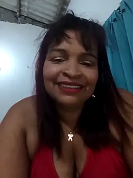 Snapshot of _violetta_- chatting on May 10, 2026, 1:09 am violetta - online show from May 10, 2026, 1:09 am