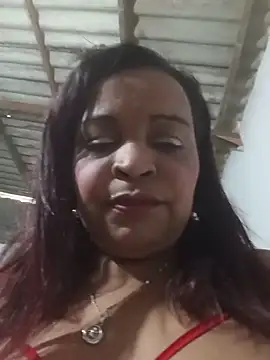Snapshot of _violetta_- chatting on May 19, 2026, 1:07 pm violetta - online show from May 19, 2026, 1:07 pm