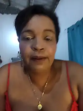 Snapshot of _violetta_- chatting on March 23, 2026, 11:21 am violetta - online show from March 23, 2026, 11:21 am