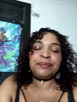 Snapshot of _violetta_- chatting on December 22, 2025, 11:38 pm violetta - online show from December 22, 2025, 11:38 pm