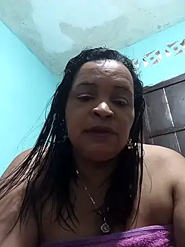 Snapshot of _violetta_- chatting on July 12, 2026, 12:28 pm violetta - online show from July 12, 2026, 12:28 pm