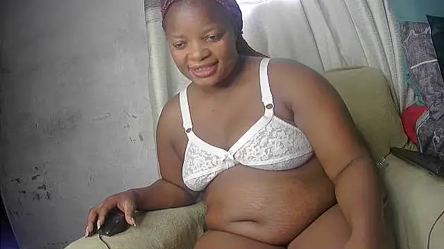 Snapshot of Sexyebonyxxx87 chatting on March 13, 2025, 6:48 am Sexyebonyxxx87 online show from March 13, 2025, 6:48 am