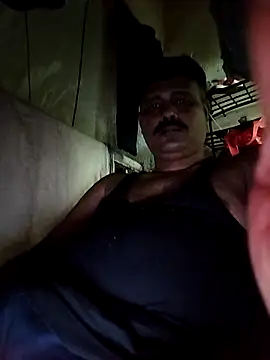 Snapshot of Vinay-kumar89 chatting on November 22, 2025, 4:39 pm Vinay-kumar89 online show from November 22, 2025, 4:39 pm