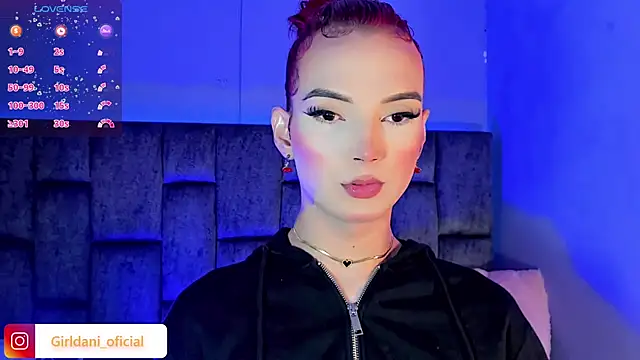 Snapshot of Liittle_foxxxy chatting on March 5, 2025, 3:18 am Liittle foxxxy online show from March 5, 2025, 3:18 am