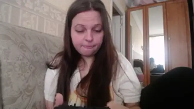 Snapshot of CatMelissa chatting on April 30, 2026, 9:49 am CatMelissa online show from April 30, 2026, 9:49 am