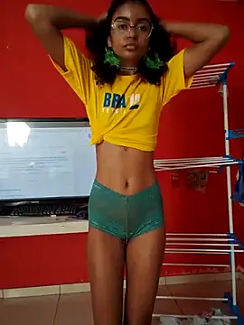 Snapshot of Emanuelle_manu chatting on June 16, 2026, 2:17 pm Emanuelle manu online show from June 16, 2026, 2:17 pm