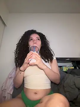 ladylavish online show from February 1, 2026, 9:18 am