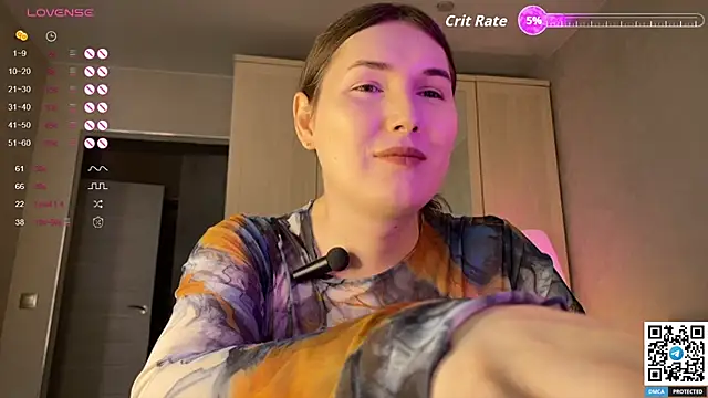 Maria Bowie online show from September 26, 2025, 7:59 am