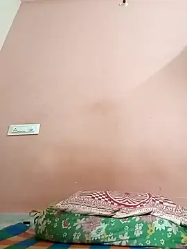 Snapshot of Hotboy1767 chatting on January 8, 2025, 4:23 am Hotboy1767 online show from January 8, 2025, 4:23 am