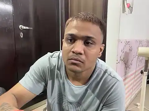 Snapshot of Rhythm_Rhyme chatting on October 11, 2025, 3:24 pm Rhythm Rhyme online show from October 11, 2025, 3:24 pm