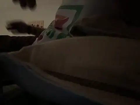 Snapshot of Rhythm_Rhyme chatting on March 6, 2025, 1:57 pm Rhythm Rhyme online show from March 6, 2025, 1:57 pm