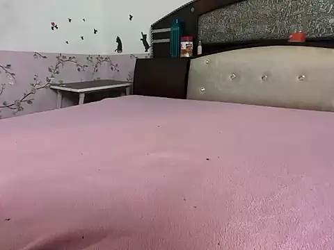 Snapshot of Rhythm_Rhyme chatting on December 3, 2025, 2:38 pm Rhythm Rhyme online show from December 3, 2025, 2:38 pm