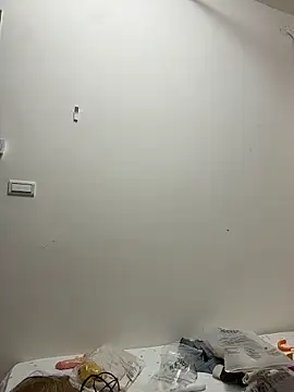 wt0314 online show from December 5, 2025, 1:43 pm