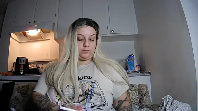 Lilithsincity online show from December 3, 2024, 4:10 am