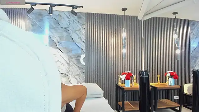 Snapshot of julietha_taylor chatting on November 25, 2025, 2:34 am julietha taylor online show from November 25, 2025, 2:34 am