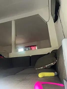 johaminie online show from December 2, 2025, 4:30 pm