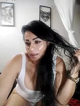 Snapshot of Rosy_sexxx chatting on March 15, 2026, 8:27 pm Rosy sexxx online show from March 15, 2026, 8:27 pm