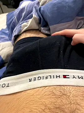 Snapshot of Lcrete chatting on November 21, 2025, 3:11 pm Lcrete online show from November 21, 2025, 3:11 pm