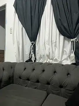 Snapshot of PEACHY439 chatting on March 22, 2025, 1:43 am PEACHY439 online show from March 22, 2025, 1:43 am