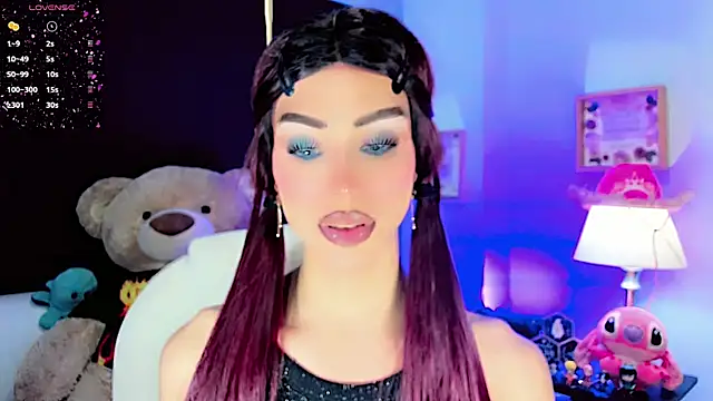 dollswit01 online show from February 7, 2025, 11:24 pm