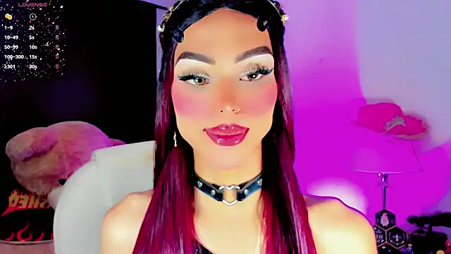 dollswit01 online show from March 8, 2025, 6:21 am