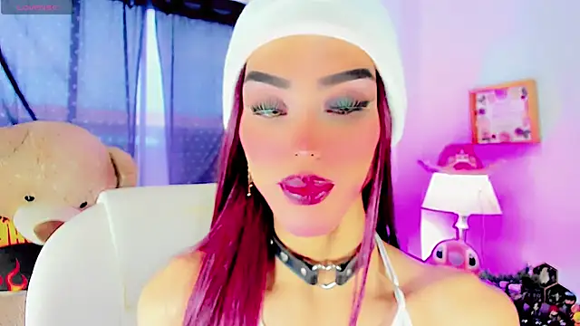 dollswit01 online show from February 9, 2025, 7:30 pm