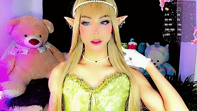 dollswit01 online show from December 19, 2025, 3:21 am